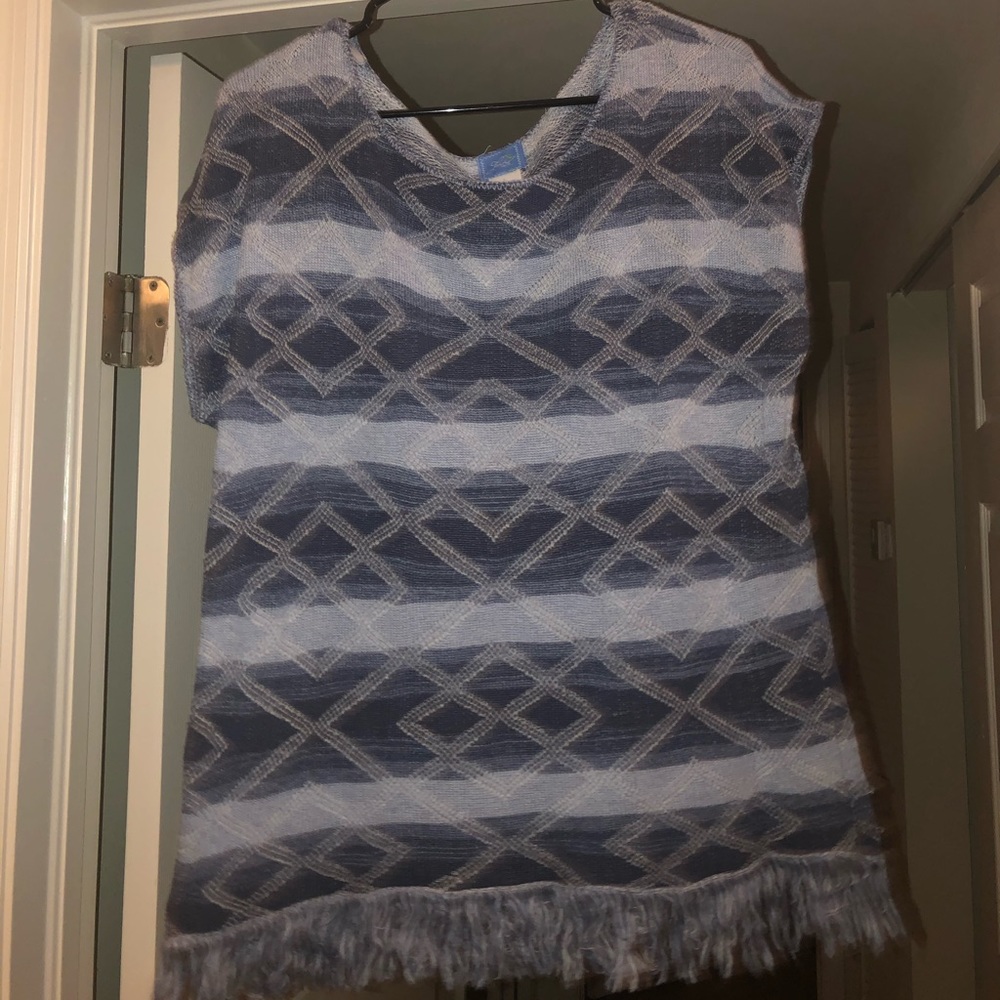 Lara Lane Women’s L Top